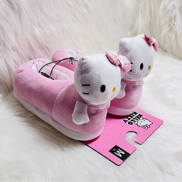 Hello Kitty Plush Slippers - Picture 2 of 5